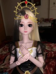 小艳甜甜地笑了